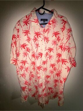 Tommy Hilfiger Mens 2XLT Hawaiian Shirt Pink Red Palm Tree Tropical Button Up